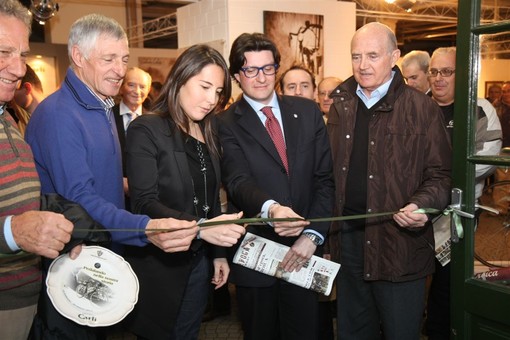 Imperia: al Museo dell'Olivo grande successo per “Pedalando nella nostra storia”