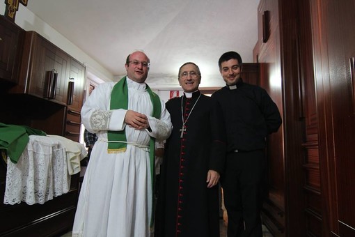 Andora: Monsignor Guglielmo Borghetti, presenta il suo libro “Educare. Per una pienezza di vita”