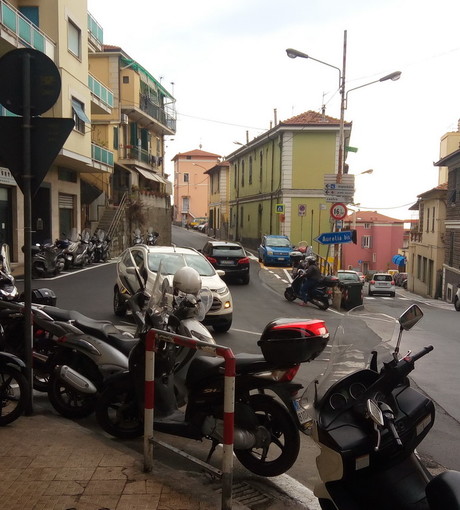 Sanremo: modifiche alla viabilità in via Dante Alighieri, soddisfazione ma anche polemica da Fabio Ormea (Foto)