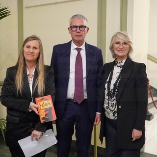 Sanremo: ieri per i 'Martedì Letterari' la presentazione del nuovo libro di Luca Ponzi (Foto e Video)