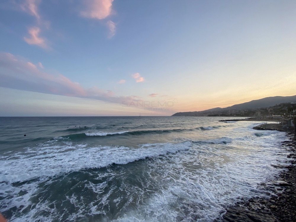Turismo, giugno conferma i numeri del 2025: Sanremo guarda con fiducia a luglio e agosto tra last minute e autostrade riaperte Turismo, giugno conferma i numeri del 2025: Sanremo guarda con fiducia a luglio e agosto tra last minute e autostrade riaperte