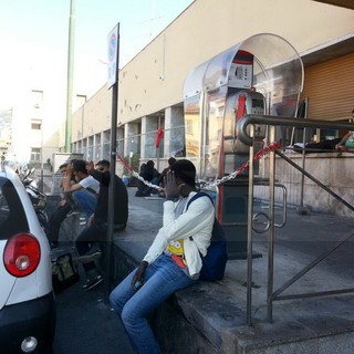 Nizza: la procura lo accusa di aver portato i migranti da Ventimiglia in confine francese anche se senza nessun pagamento, ora un 37enne rischia fino a 5 anni di carcere