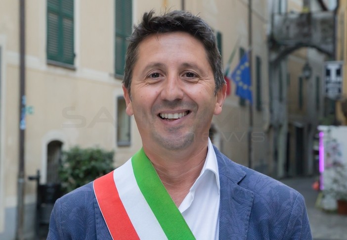 Il sindaco di Badalucco, Matteo Orengo