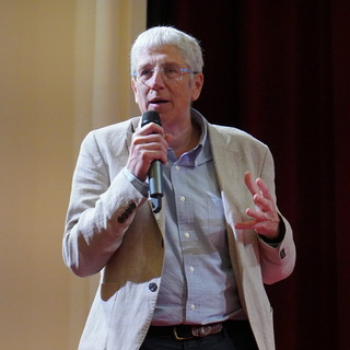 Martedì letterari, Mario Giordano a Sanremo presenta “I re di denari”: viaggio nel potere delle banche Martedì letterari, Mario Giordano a Sanremo presenta “I re di denari”: viaggio nel potere delle banche