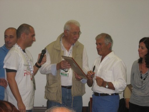 Con la Rievocazione storica del Circuito, oggi il rombo dei motori invade Ospedaletti