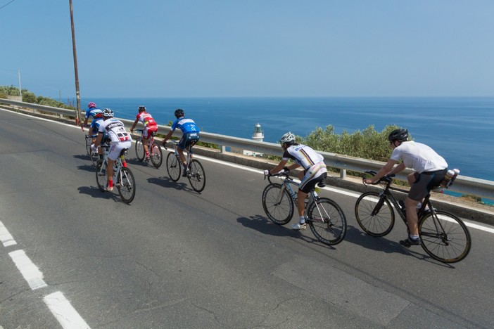 Giovedì prossimo la seconda edizione del brevetto cicloturistico 'Dal mare alle Alpi' Giovedì prossimo la seconda edizione del brevetto cicloturistico 'Dal mare alle Alpi'