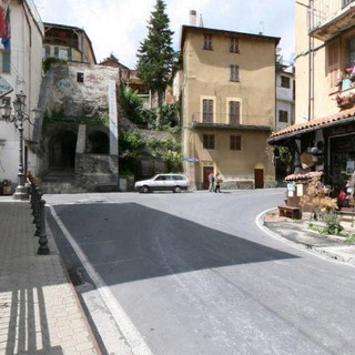 A Molini di Triora realizzato l'unico bagno pubblico anche per persone diversamente abili, un servizio voluto tanto per i residenti quanto per i turisti A Molini di Triora realizzato l'unico bagno pubblico anche per persone diversamente abili, un servizio voluto tanto per i residenti quanto per i turisti