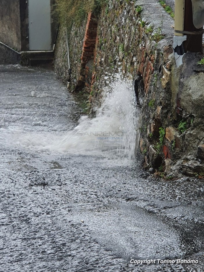 Peggiorano le condizioni meteo sulla Liguria, ma a Ponente è confermata la fine dell'allerta per le 20