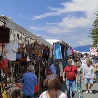 Le immagini dal mercato di Bordighera
