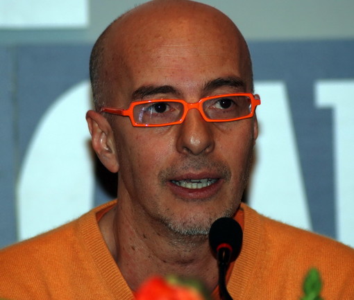 Festival 2011: la critica di Massimo Cotto. O meglio, le sue domande