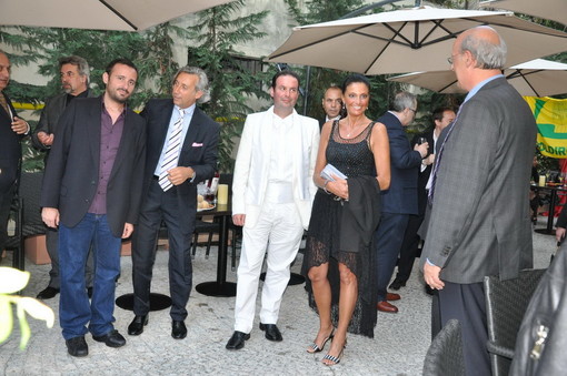 Il 'Mood Italian Riviera' style dell’Ottavo Senso all’Hotel de Paris di Sanremo Il 'Mood Italian Riviera' style dell’Ottavo Senso all’Hotel de Paris di Sanremo