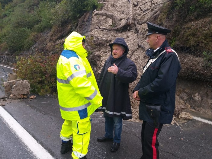 Ventimiglia: primo bilancio dell'ondata di maltempo, molte le frane e gli allagamenti (Foto) Ventimiglia: primo bilancio dell'ondata di maltempo, molte le frane e gli allagamenti (Foto)