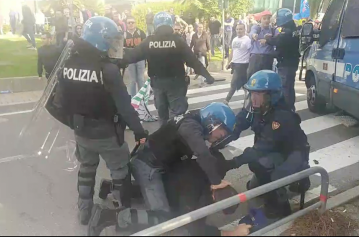 Possibili manifestazioni di anarchici e lavoratori Ansaldo a Sanremo, Toti: "Non siamo preoccupati" Possibili manifestazioni di anarchici e lavoratori Ansaldo a Sanremo, Toti: "Non siamo preoccupati"