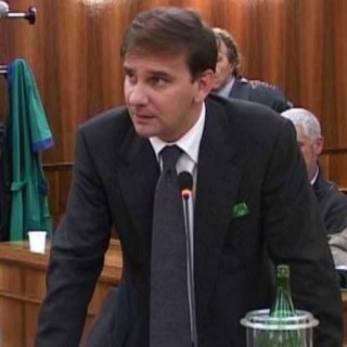 Luci ancora spente sulla pista ciclabile: lettera del Presidente del Consiglio Lupi