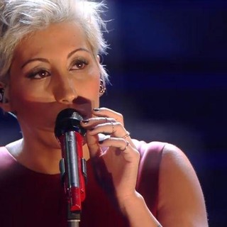 Sanremo si prepara ad accogliere Malika Ayane con un nuovo sold out all’Auditorium Franco Alfano