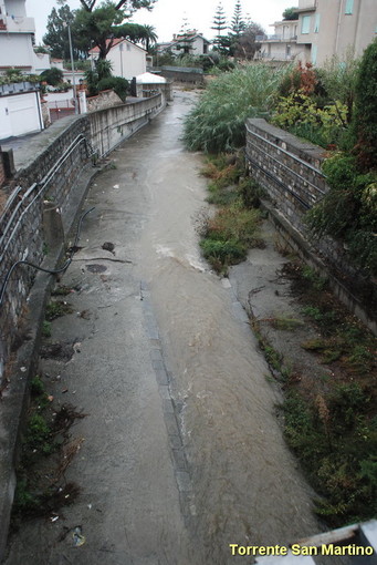 Sanremo: il ponte sul rio San Martino non può essere messo in sicurezza e sarà distrutto Sanremo: il ponte sul rio San Martino non può essere messo in sicurezza e sarà distrutto