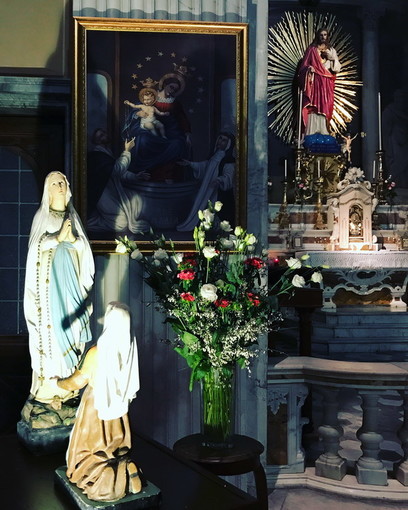 Sanremo: domani processione 'Aux flambeaux' per il 160° anniversario della Beata Vergine di Lourdes Sanremo: domani processione 'Aux flambeaux' per il 160° anniversario della Beata Vergine di Lourdes