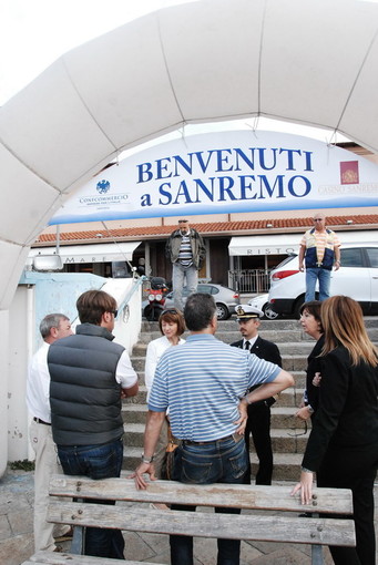 Sanremo: onde troppo alte nella rada della città dei fiori, salta lo sbarco della 'Sea Dream 1' Sanremo: onde troppo alte nella rada della città dei fiori, salta lo sbarco della 'Sea Dream 1'