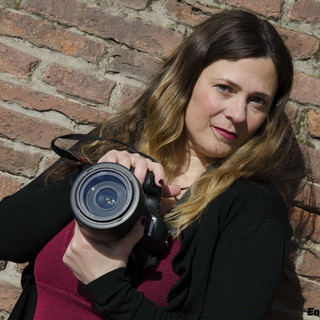 Sanremo: scatta sabato prossimo al Casinò la mostra di fotografie di Angela Perri 'La musica che gira intorno'