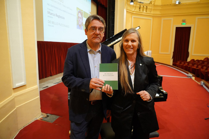 Sanremo: al Teatro del Casinò nel centenario della morte di Puccini, la musica e il libro di Marco Reghezza (Foto e Video)