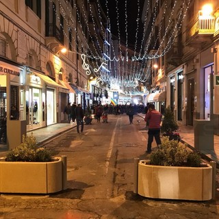 Sanremo: rifiuta di sottoporsi ai controlli di sicurezza vicino all'Ariston, cittadino straniero arrestato dai Carabinieri Sanremo: rifiuta di sottoporsi ai controlli di sicurezza vicino all'Ariston, cittadino straniero arrestato dai Carabinieri