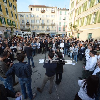 Sanremo: le foto di Tonino Bonomo del ‘Non ci Fermate Tour’ del Movimento 5 Stelle