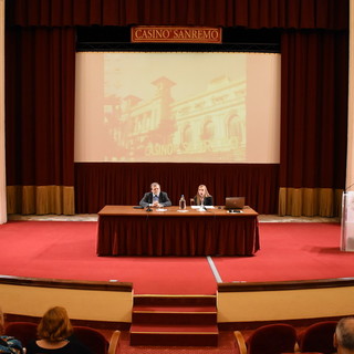 Sanremo: ai 'Martedì Letterari' del Casinò oggi il Prof. Angelo Panebianco ha parlato di Costituzione (Foto e Video) Sanremo: ai 'Martedì Letterari' del Casinò oggi il Prof. Angelo Panebianco ha parlato di Costituzione (Foto e Video)