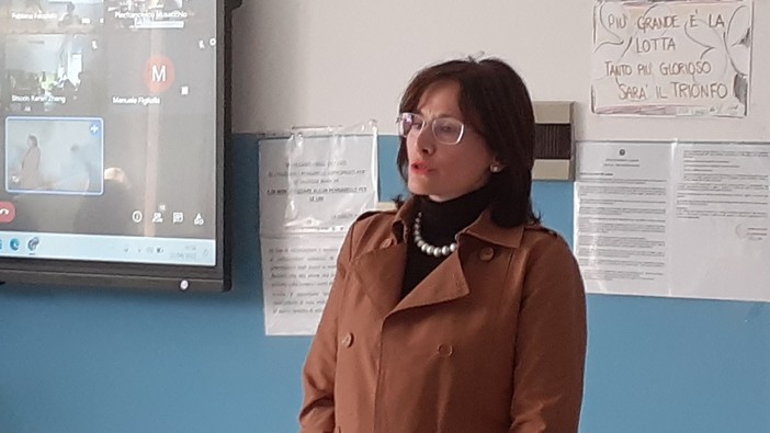 Ventimiglia: trentennale della strage di Capaci: all'IC Biancheri visita di Maria Rosaria Costa (Foto) Ventimiglia: trentennale della strage di Capaci: all'IC Biancheri visita di Maria Rosaria Costa (Foto)