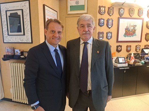 Demanio marittimo: rinnovata per due anni la possibilità di ampliare dehors Demanio marittimo: rinnovata per due anni la possibilità di ampliare dehors