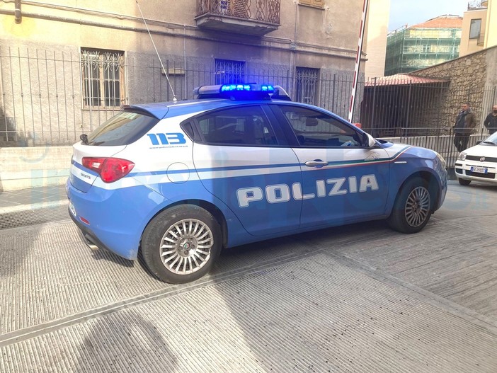 Sicurezza rinforzata a Ventimiglia: servizi straordinari integrati della Polizia, 134 persone identificate Sicurezza rinforzata a Ventimiglia: servizi straordinari integrati della Polizia, 134 persone identificate