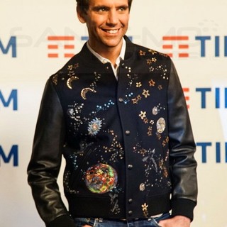 #Festival2018: 'Chi' lancia Mika sul palco dell'Ariston, ma il cantante libanese smentisce la notizia #Festival2018: 'Chi' lancia Mika sul palco dell'Ariston, ma il cantante libanese smentisce la notizia