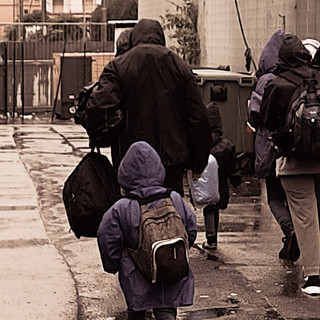 In due anni la Caritas ha accolto a Ventimiglia più di duemila persone: “Padri e madri eroi per amore dei propri figli” In due anni la Caritas ha accolto a Ventimiglia più di duemila persone: “Padri e madri eroi per amore dei propri figli”