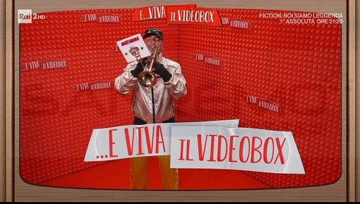 Il sanremese Massimo Cascio questa mattina al programma di Rai Due 'E viva il video box' (Foto) Il sanremese Massimo Cascio questa mattina al programma di Rai Due 'E viva il video box' (Foto)