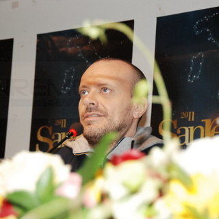 Festival di Sanremo 2011: Max Pezzali, sempre rock'n'roll, ma più 'ricco' e più saggio