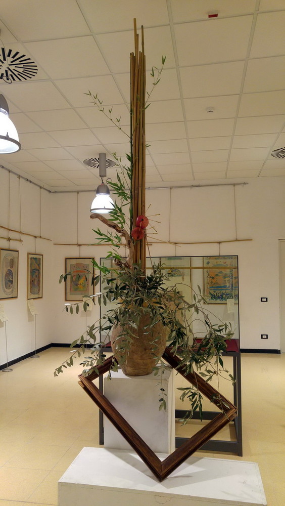 Imperia: grande successo di pubblico per l'inaugurazione della mostra Ligustro e il suo Giappone Imperia: grande successo di pubblico per l'inaugurazione della mostra Ligustro e il suo Giappone