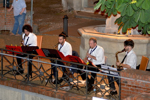 Midnight Sax Quartet