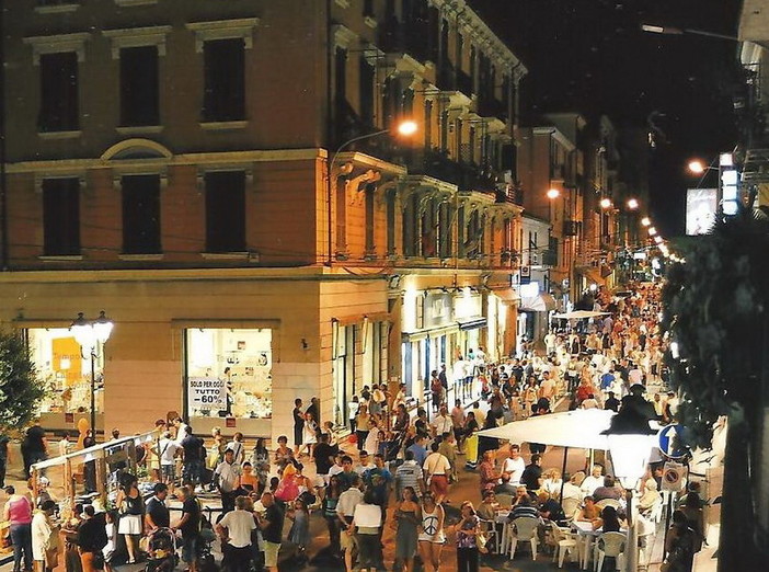 Ventimiglia: domani sera torna l'appuntamento 'Martedì by Night' di Confesercenti