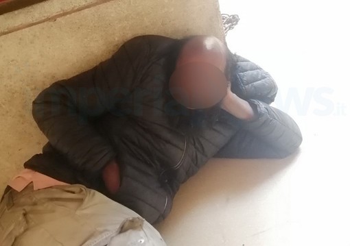 Imperia: ex commissario politico del dianese ferma sotto i portici il 'molestatore seriale' (Foto)