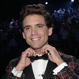 #Sanremo2017: tutti gli ospiti della terza serata, Mika, LP, Luca e Paolo Gassman e due bellissime 'figlie d'arte'
