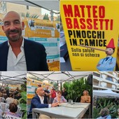 Matteo Bassetti al Bordighera Book Festival: "Un libro per smascherare i 'pinocchi', sulla salute non si scherza" (Foto e video) Matteo Bassetti al Bordighera Book Festival: "Un libro per smascherare i 'pinocchi', sulla salute non si scherza" (Foto e video)