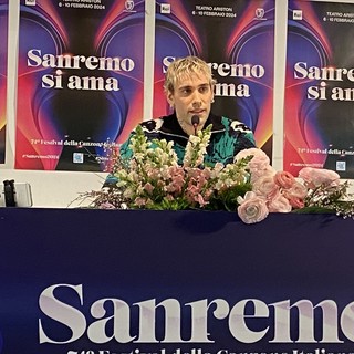 Mr. Rain torna a Sanremo con 'Due altalene': "Scrivo per raccontare le storie che mi hanno colpito"