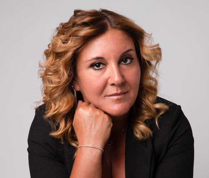 'Una donna per l'ambiente', Ventimiglia cerca spazzine. Raco: "Forte segnale di integrazione femminile" (Foto e video) 'Una donna per l'ambiente', Ventimiglia cerca spazzine. Raco: "Forte segnale di integrazione femminile" (Foto e video)