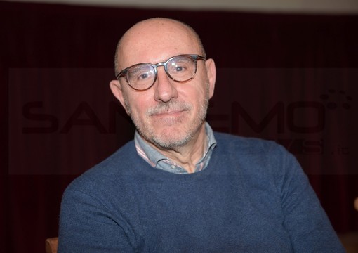 Sanremo: ieri ai 'Martedì Letterari del Casinò Bruno Morchio ha presentato il noir 'La fine è ignota'