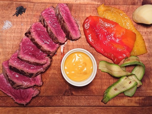 Venerdì, sabato e domenica cene a base di carne piemontese in collaborazione con i ristoranti di Cuneo