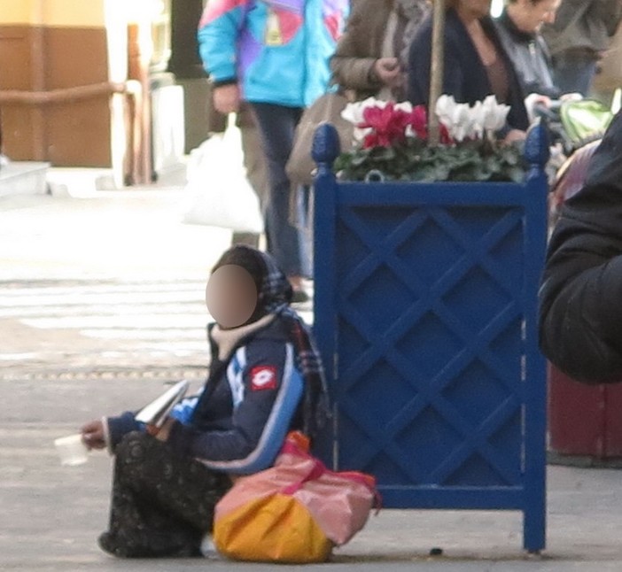 Sanremo: mendicanti ed elemosine in centro, la risposta di una lettrice ad Erminio