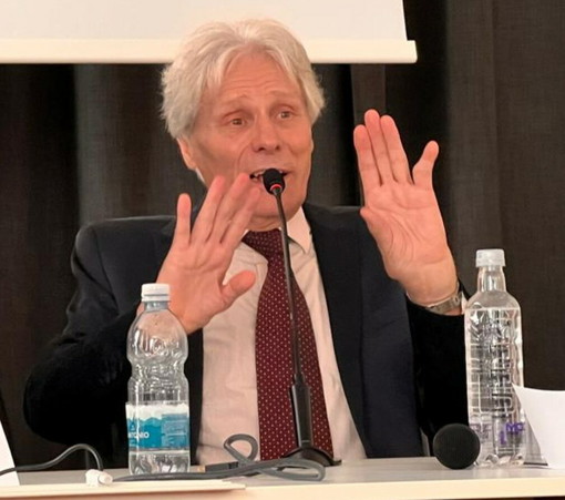 Da Luino a Sanremo nel nome di Piero Chiara: il Casinò, la cultura e un ponte che guarda al futuro Da Luino a Sanremo nel nome di Piero Chiara: il Casinò, la cultura e un ponte che guarda al futuro