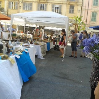 Sanremo: modifica della viabilità sul lato a ponente di piazza Eroi in occasione dei mercatini dell’antiquariato