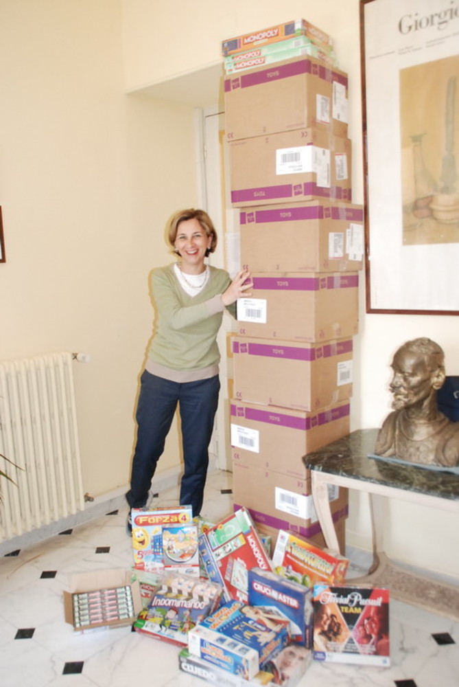 Sanremo: arrivati i giocattoli Hasbro per 'Monopolyzziamo' Sanremo: arrivati i giocattoli Hasbro per 'Monopolyzziamo'