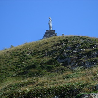 Domenica 14 luglio, escursione da San Bernardo di Mendatica al monte Frontè tra le splendide fioriture alpine