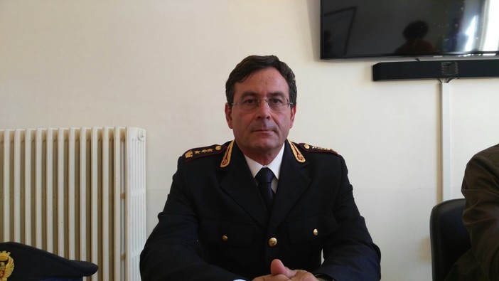 Il dirigente del commissariato di Sanremo Maurizio Stefanizzi Il dirigente del commissariato di Sanremo Maurizio Stefanizzi